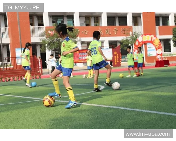 足球发展需制度保障与人才培养双管齐下推动全面进步